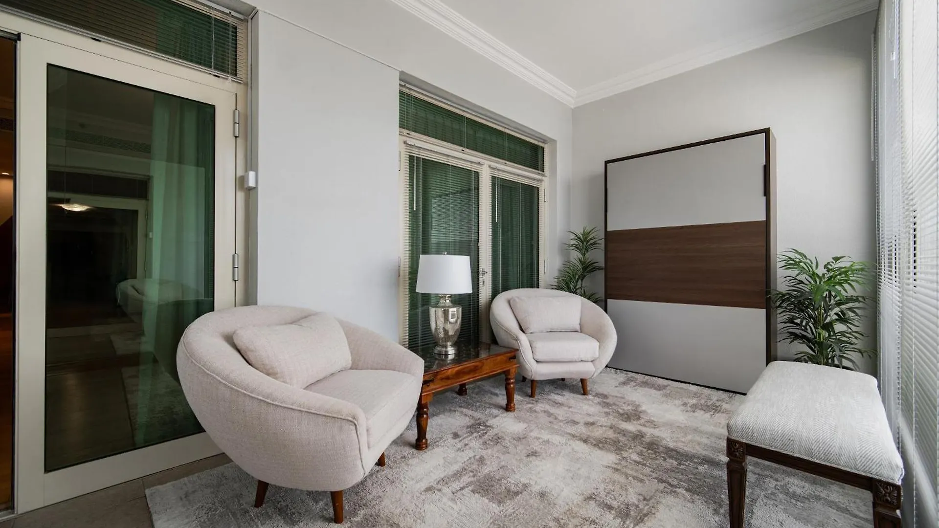 Your Private Beach With Sea View & Crib - Palm 2Br Dubai