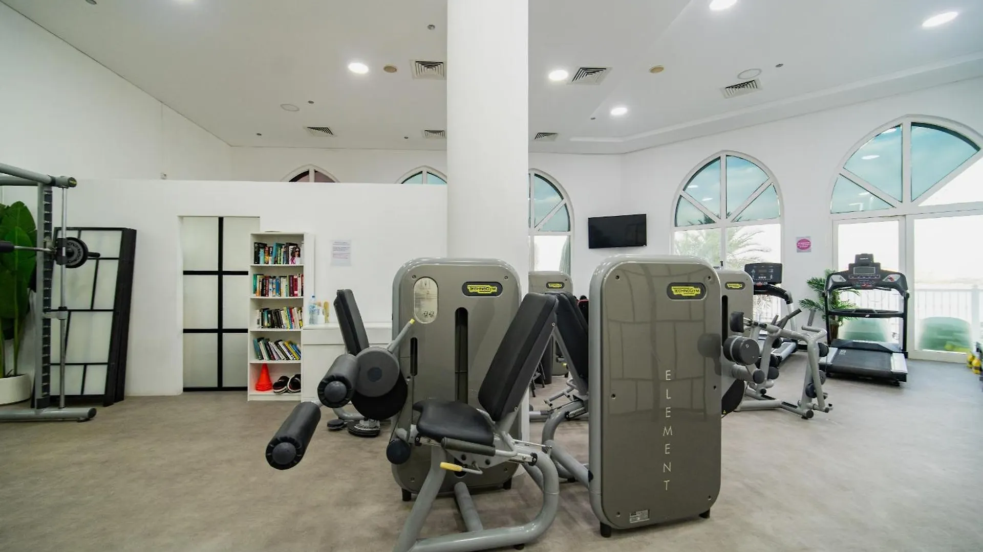Your Private Beach With Sea View & Crib - Palm 2Br Dubai