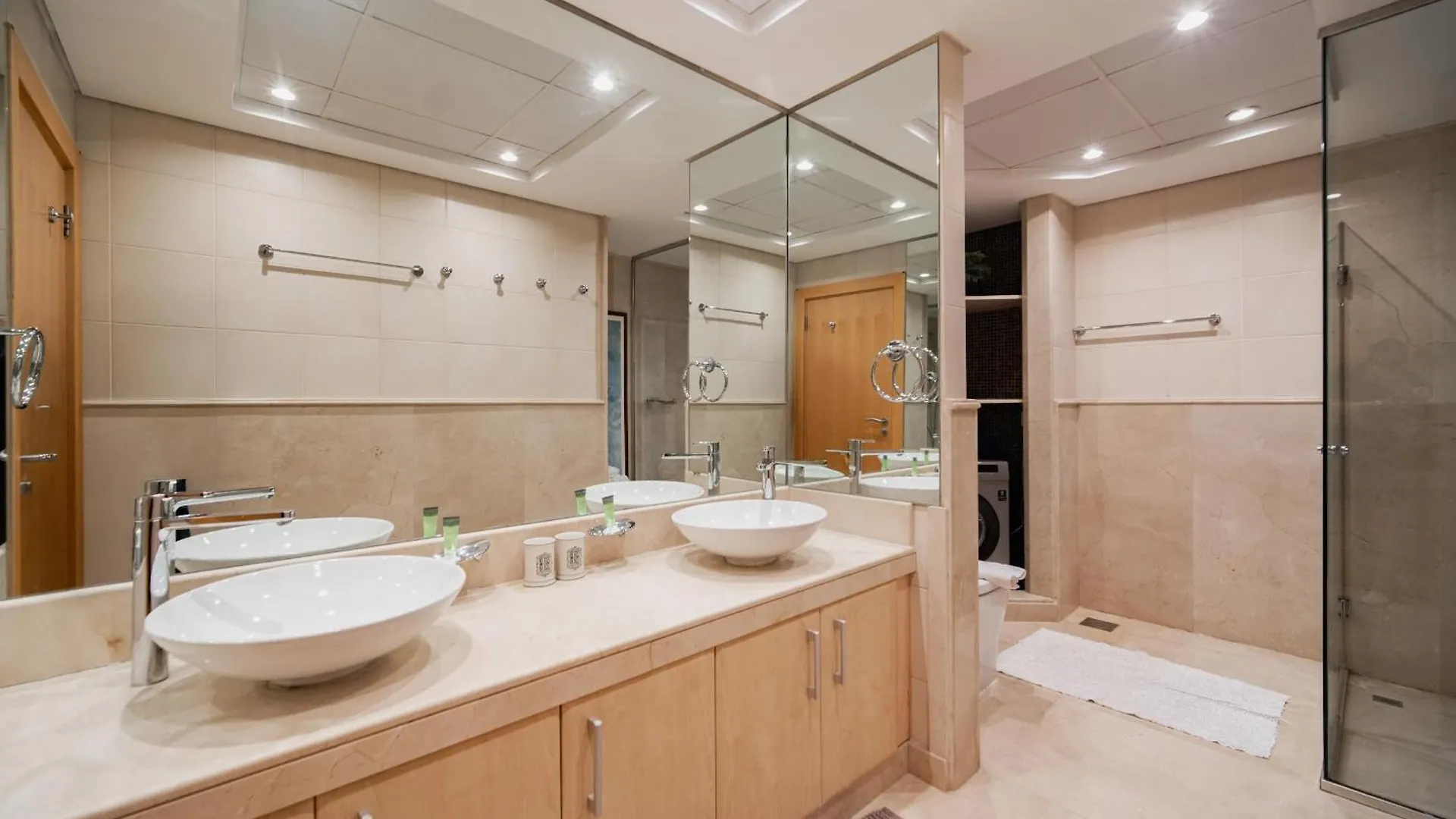 Appartement Your Private Beach With Sea View & Crib - Palm 2Br Dubai